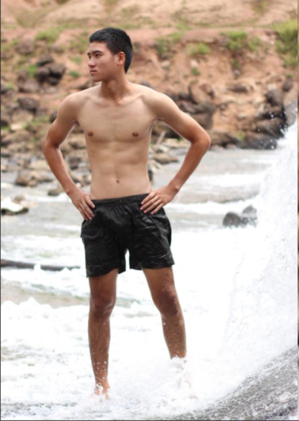 Alexis-Men-2